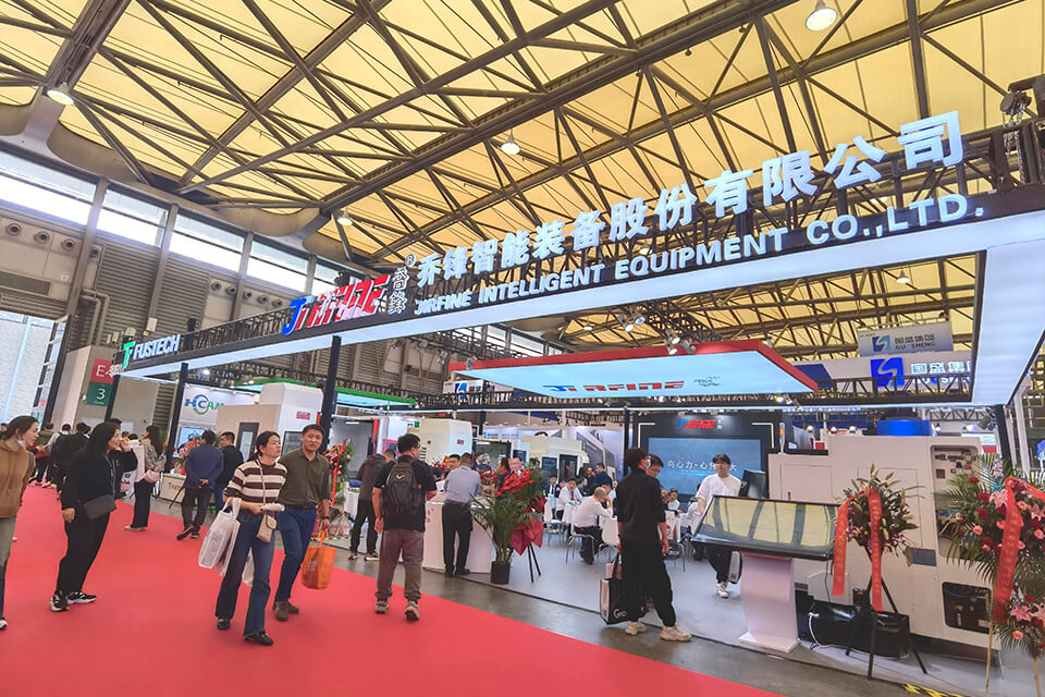 4688美高梅智能惊艳CCMT2024上海展会：引领新质出产力